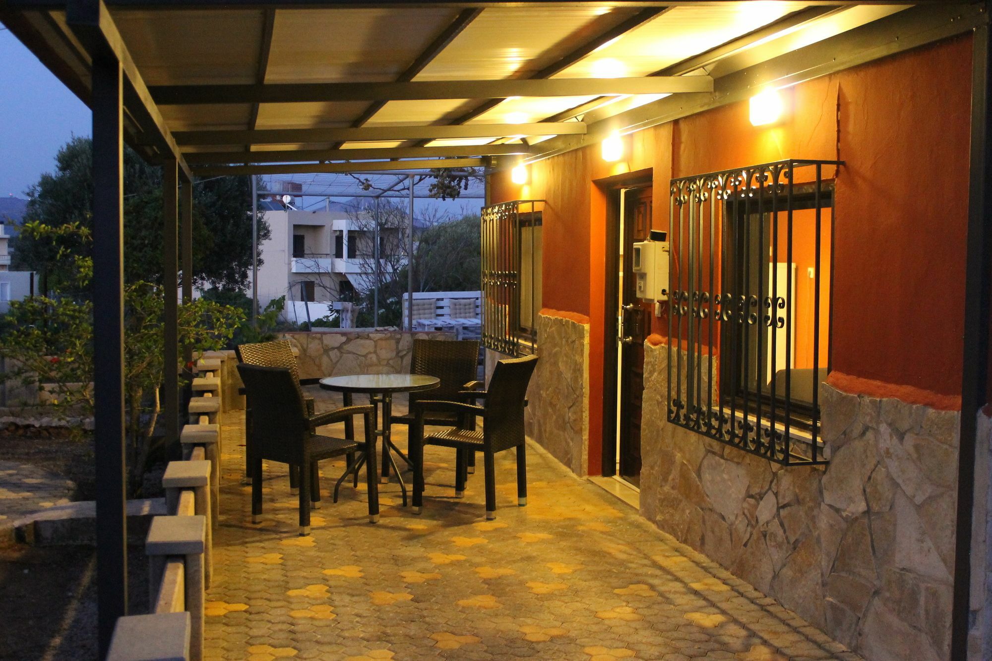 Katy'S Place Kalathas Ngoại thất bức ảnh