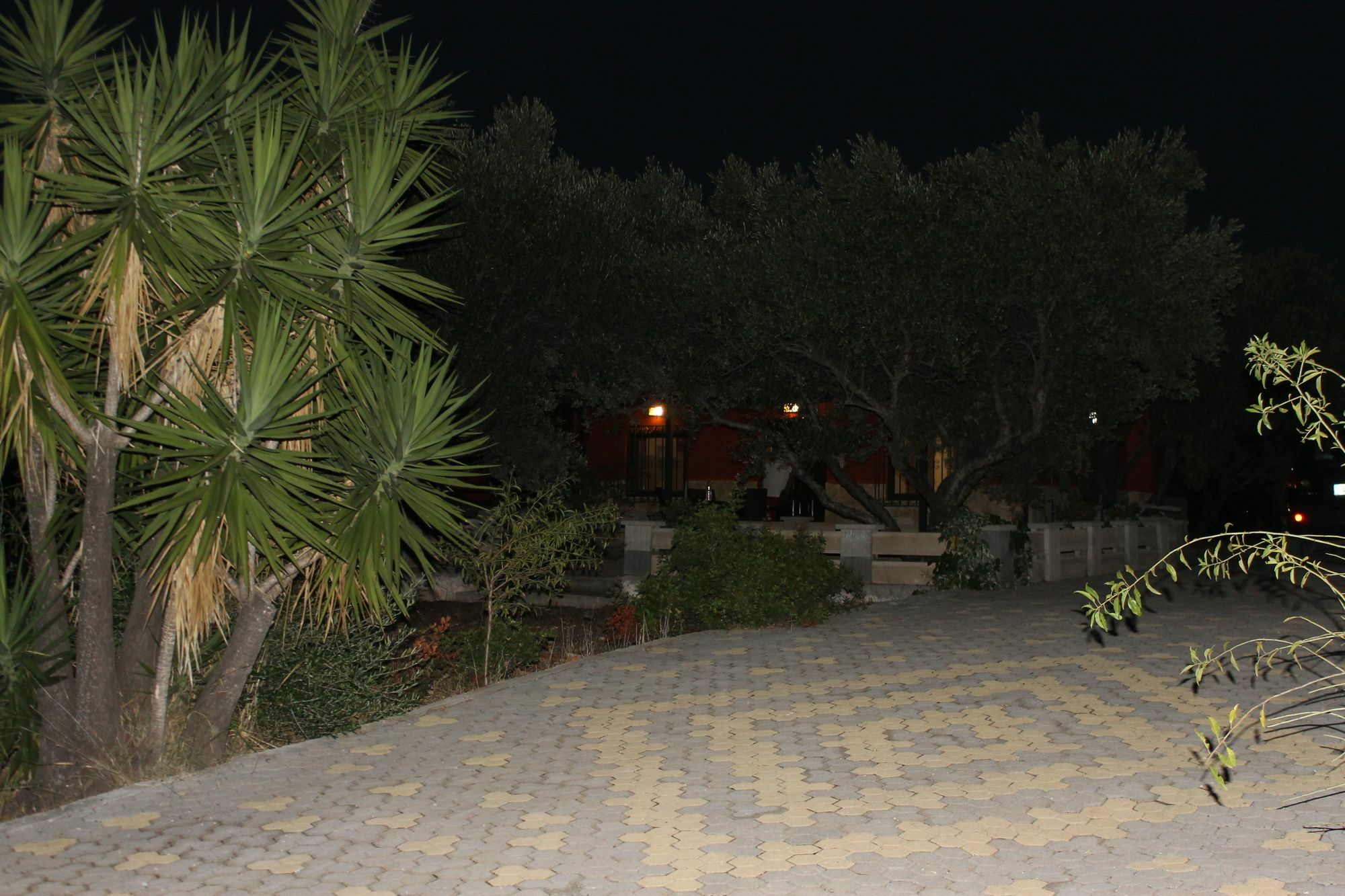 Katy'S Place Kalathas Ngoại thất bức ảnh