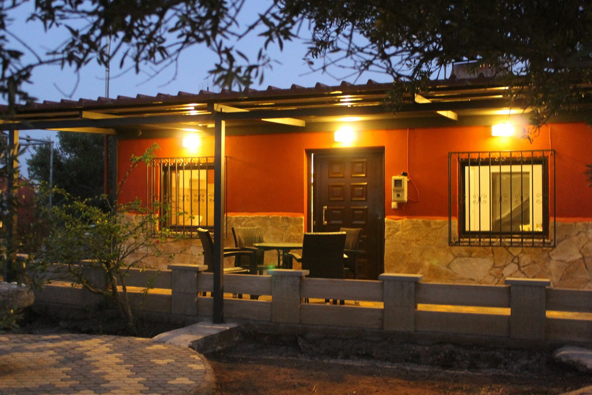Katy'S Place Kalathas Ngoại thất bức ảnh
